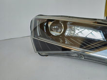 Laden Sie das Bild in den Galerie-Viewer, Frontscheinwerfer Skoda Superb III 3V1941016B LED Rechts Scheinwerfer Headlight