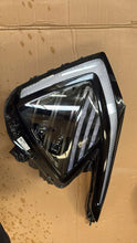 Load image into Gallery viewer, Frontscheinwerfer Kia Sportage R292112010 Full LED Links Scheinwerfer Headlight SCH3878124341lc