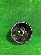 Laden Sie das Bild in den Galerie-Viewer, 1x Alufelge 16 Zoll 6.5&quot; 5x114.3 50ET Glanz Graphit 52910-G4600 Hyundai I30 Iii