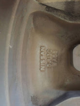 Laden Sie das Bild in den Galerie-Viewer, 1x Alufelge 18 Zoll 5JU3C Nissan Navara D23 Rim Wheel FEL9844018165rd