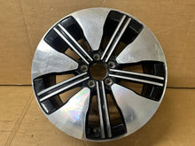 Load image into Gallery viewer, 1x Alufelge 18 Zoll 7.5" 5x112 53 5ET A2434011300 Mercedes-Benz Eqb Rim Wheel FEL7896382267lr