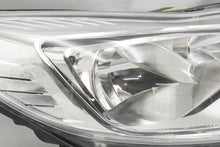 Load image into Gallery viewer, Frontscheinwerfer Ford Focus Rechts Scheinwerfer Headlight SCH6634567019gt