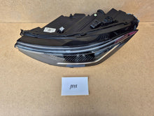 Laden Sie das Bild in den Galerie-Viewer, Frontscheinwerfer VW Passat 3J1941035 LED Links Scheinwerfer Headlight SCH4136390444zw