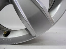 Load image into Gallery viewer, 1x Alufelge 17 Zoll 6.5" 5x112 38ET Glanz Silber 5NA071497 VW Tiguan Rim Wheel FEL6265072882mp