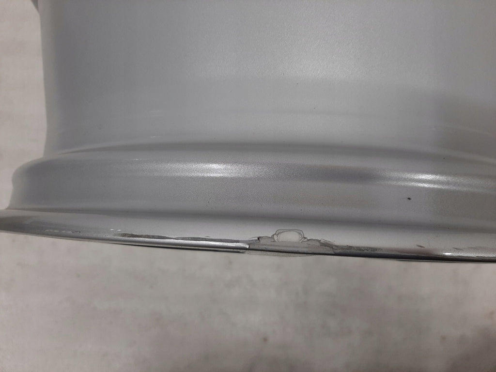 1x Alufelge 17 Zoll 7.0" 5x112 45ET Glanz Silber 5E0601025 Skoda Octavia Iii