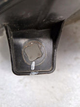 Laden Sie das Bild in den Galerie-Viewer, Frontscheinwerfer Mercedes-Benz Vito W639 A6398202961 Xenon Rechts Headlight SCH3088606050wq