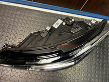 Load image into Gallery viewer, Frontscheinwerfer VW Golf VIII 5H1941035N LED Links Scheinwerfer Headlight SCH7412069676lk