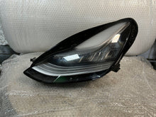 Load image into Gallery viewer, Frontscheinwerfer Tesla 3 6002TA0395 LED Links Scheinwerfer Headlight