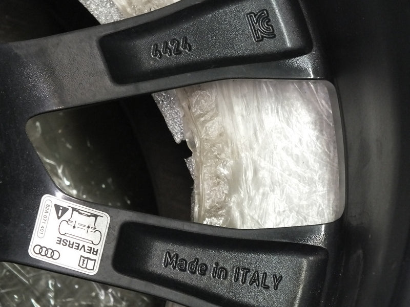 1x Alufelge 18 Zoll 7.5" 5x100 46ET Matt Schwarz 82A071498 Audi Rim Wheel FEL4182852652ub