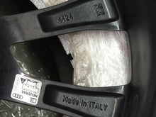 Laden Sie das Bild in den Galerie-Viewer, 1x Alufelge 18 Zoll 7.5" 5x100 46ET Matt Schwarz 82A071498 Audi Rim Wheel FEL4182852652ub