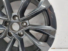 Laden Sie das Bild in den Galerie-Viewer, 1x Alufelge 18 Zoll 7.0&quot; 5x112 45ET 57A601025AD Skoda Karoq Rim Wheel