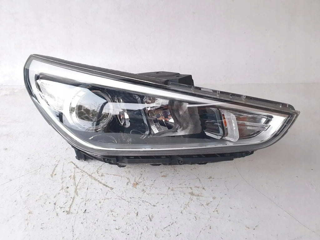 Frontscheinwerfer Hyundai I30 III 92102-G4020 Rechts Scheinwerfer Headlight