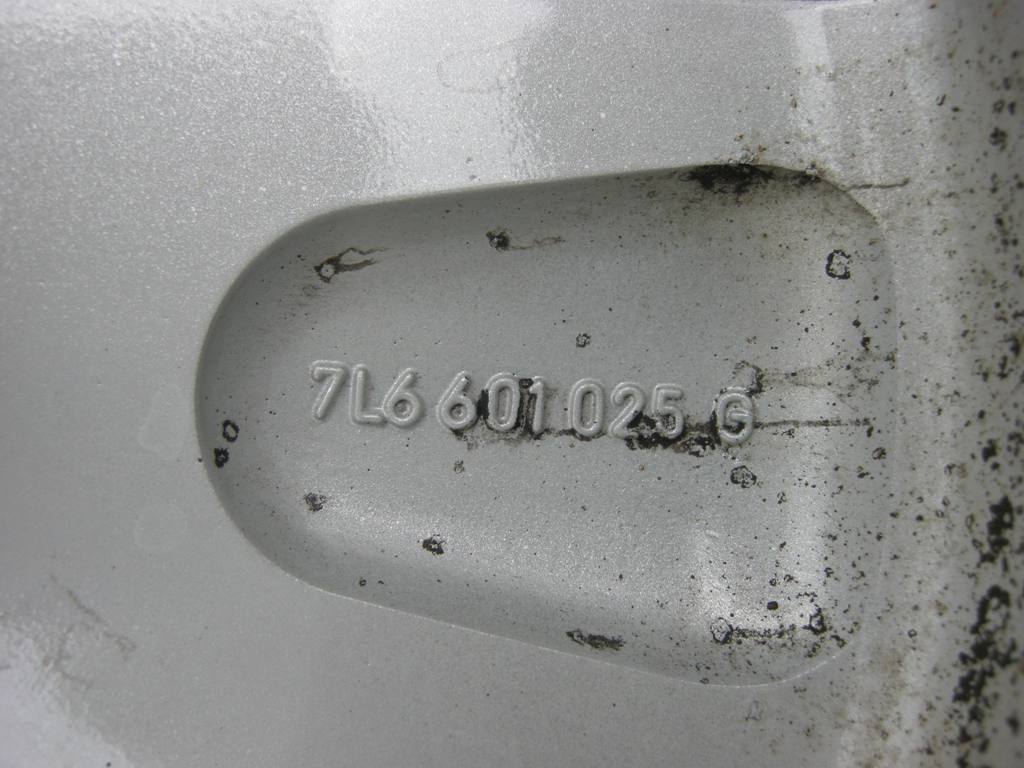 1x Alufelge 18 Zoll 8.0" 5x130 57ET 7L6601025G VW Touareg 7l6 Rim Wheel