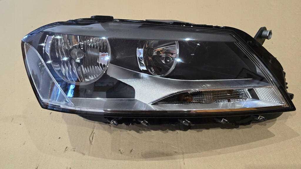 Frontscheinwerfer VW Passat B7 3AB941006 FALSE Scheinwerfer Headlight SCH2245279581gk