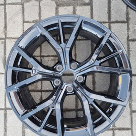 1x Alufelge 19 Zoll 8.0