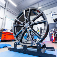 Laden Sie das Bild in den Galerie-Viewer, 4x Alufelge 20 Zoll 8.0" 5x112 39ET Glanz Schwarz 80A071490C Audi E-Tron FEL5294096092wr