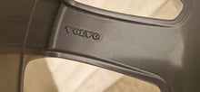 Laden Sie das Bild in den Galerie-Viewer, 1x Alufelge 17 Zoll 7.0&quot; 5x108 49ET Glanz Silber 8634739 Volvo S60 S80 V70