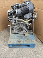 Laden Sie das Bild in den Galerie-Viewer, Motor Volvo I D4204T8 2.0 120PS 88kW 110TKm 2017 Diesel Engine Komplett MOT7325917562er