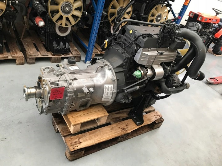 Motor Mercedes-Benz Vario OM904LA 300TKm Diesel Engine Komplett MOT7733393774yw