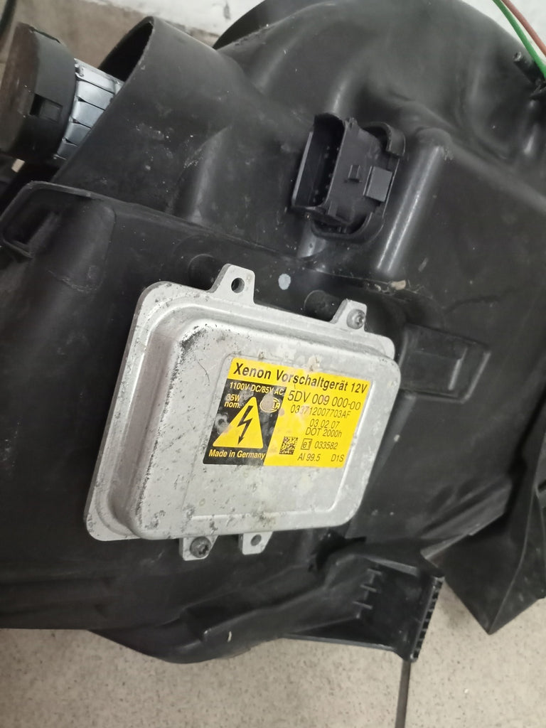 Frontscheinwerfer Citroën C4 Picasso I Xenon Links Scheinwerfer Headlight SCH9810865182rz
