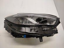 Laden Sie das Bild in den Galerie-Viewer, Frontscheinwerfer Mercedes-Benz W247 A2479064204 Rechts Scheinwerfer Headlight SCH8710556823sx