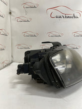 Laden Sie das Bild in den Galerie-Viewer, Frontscheinwerfer Audi A3 8P0941004M Xenon Rechts Scheinwerfer Headlight