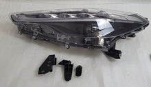 Load image into Gallery viewer, Frontscheinwerfer Toyota Corolla Full LED Links Scheinwerfer Headlight SCH5812471027cz