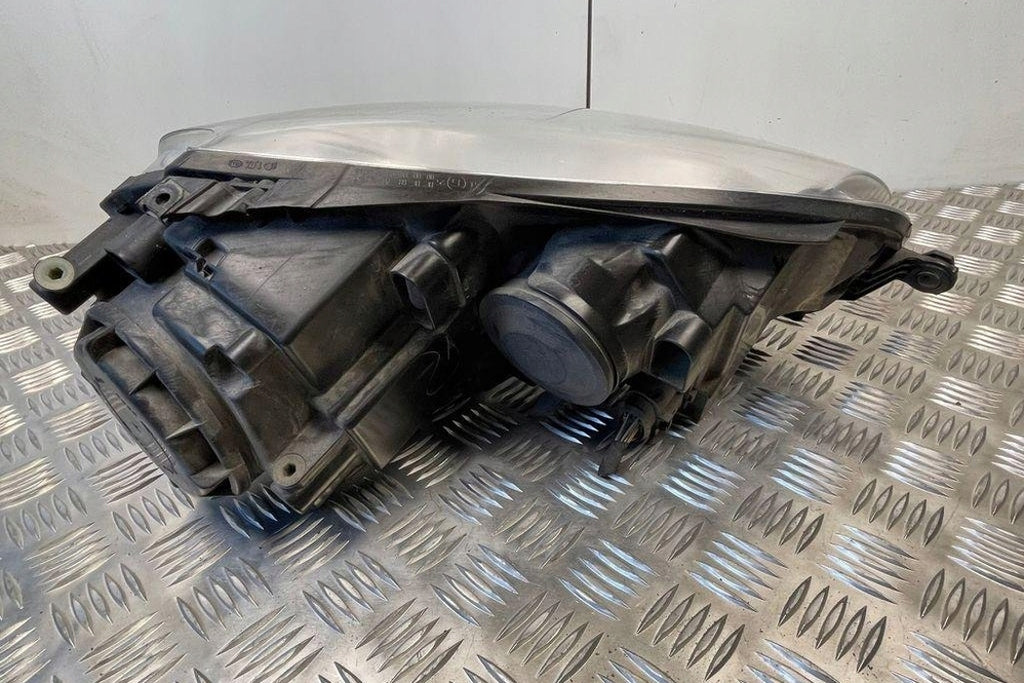 Frontscheinwerfer VW Golf Variant III V Jetta 1K6941005P Rechts oder Links SCH5258538784rh