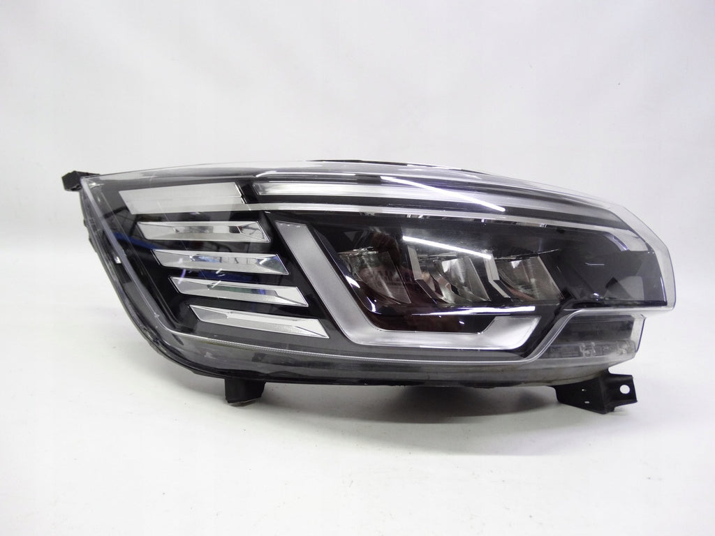 Frontscheinwerfer Renault Trafic III 260102899R LED Rechts Headlight SCH9679838647yr
