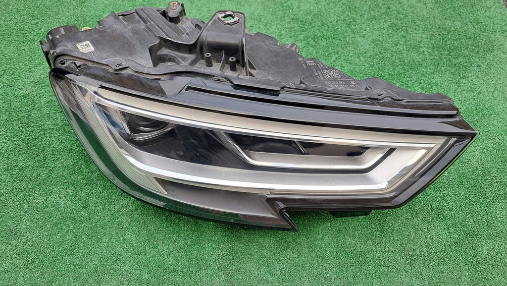 Frontscheinwerfer Audi A3 8V0941034C Rechts Scheinwerfer Headlight