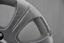 Laden Sie das Bild in den Galerie-Viewer, 1x Alufelge 16 Zoll 7.0&quot; 5x110 39ET Silber Opel Rim Wheel