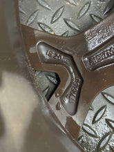 Load image into Gallery viewer, 1x Alufelge 17 Zoll 6.5&quot; 5x108 672044871 Opel Rim Wheel