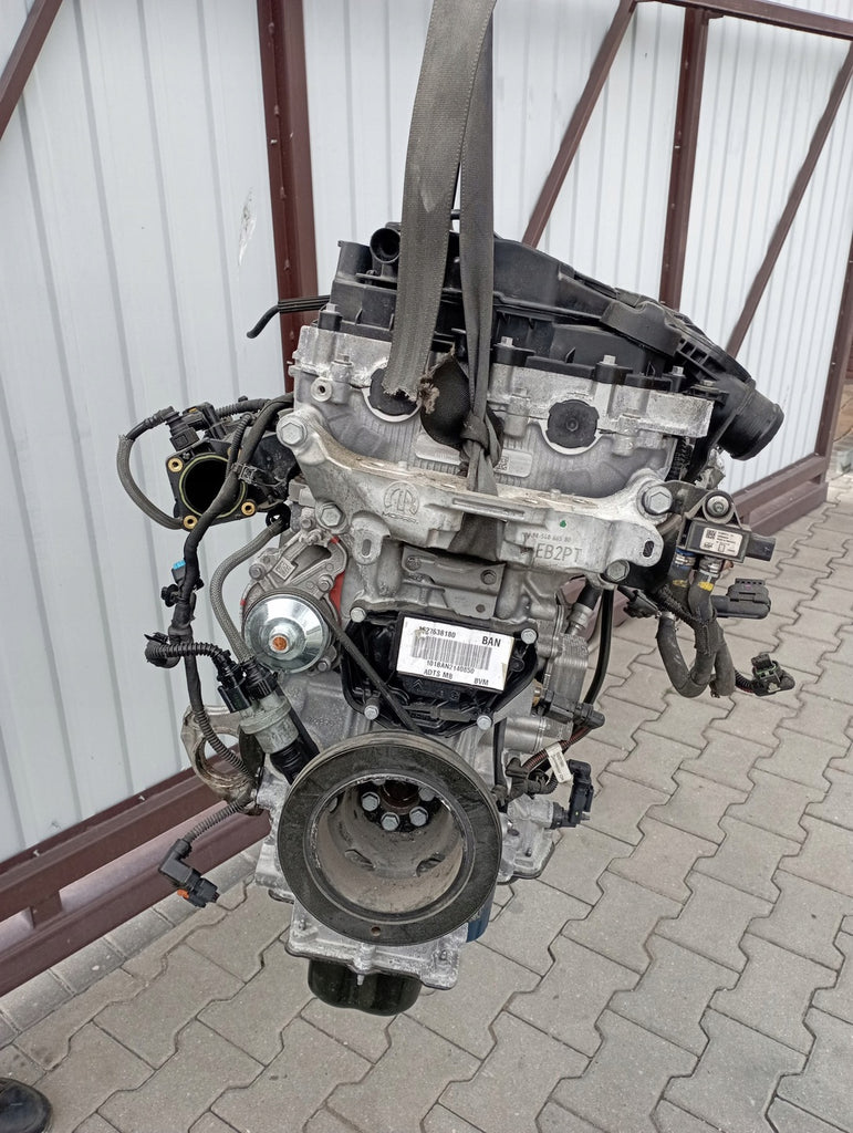 Motor Peugeot 2008 101BAN HN05 1.2 THP 27TKm 2023 Benzin Engine Komplett