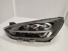 Laden Sie das Bild in den Galerie-Viewer, Frontscheinwerfer Ford Focus JX7B-13E015-CE Full LED Links Headlight SCH8049111643ip