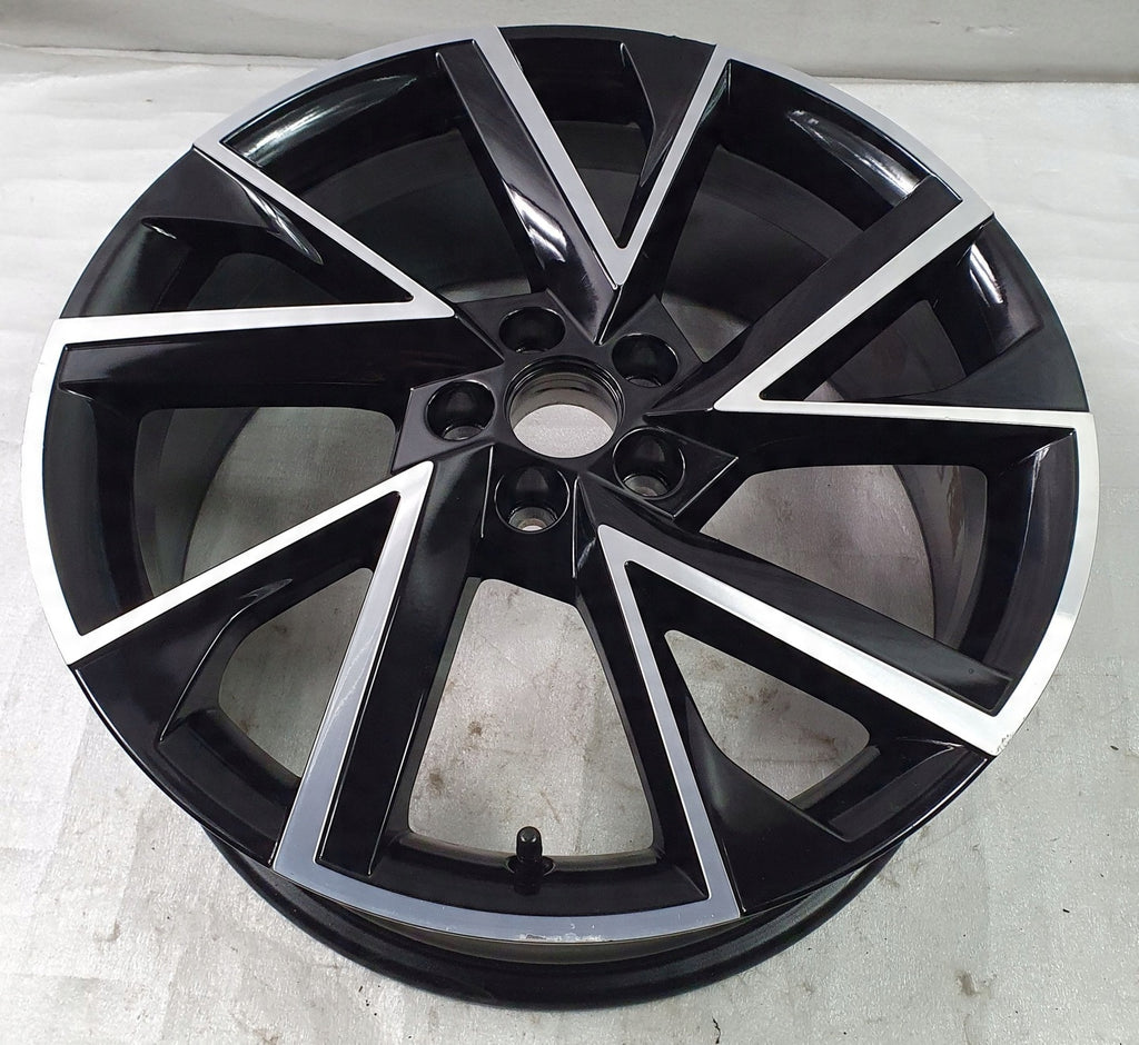 1x Alufelge 18 Zoll 7.0" 5x112 39ET 657601025G 657601025A Skoda Scala Kamiq