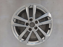 Load image into Gallery viewer, 1x Alufelge 17 Zoll 6.5&quot; 5x112 43ET Glanz Silber 8Y0601025 Audi A3 Rim Wheel