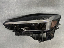 Laden Sie das Bild in den Galerie-Viewer, Frontscheinwerfer Polestar 31698076 LED Links Scheinwerfer Headlight