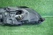 Laden Sie das Bild in den Galerie-Viewer, Frontscheinwerfer Skoda Fabia II Links Scheinwerfer Headlight SCH3706269043rv