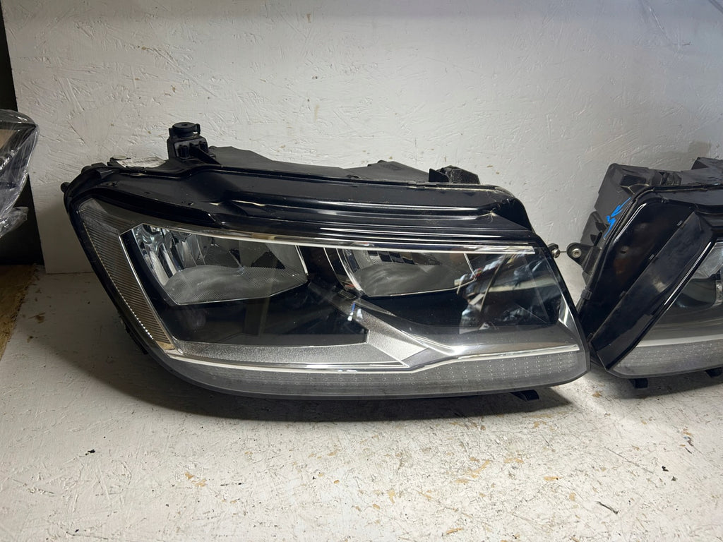 Frontscheinwerfer VW Tiguan 5NB941005B 5NB941006B Ein Satz Headlight SCH9946558262fy