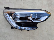 Laden Sie das Bild in den Galerie-Viewer, Frontscheinwerfer Renault Megane 260102555R LED Rechts Scheinwerfer Headlight