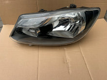 Load image into Gallery viewer, Frontscheinwerfer VW Caddy III 2K5941005A Links Scheinwerfer Headlight SCH2926923668ct