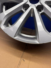 Load image into Gallery viewer, 1x Alufelge 16 Zoll 6.5" 5x114.3 44ET 403005287R Renault Megane 1 Iv Rim Wheel FEL4778174293sr