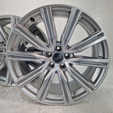 Load image into Gallery viewer, 4x Alufelge 20 Zoll 8.5" 5x112 20ET Glanz Silber 4M8601025T Audi Rim Wheel FEL2011415491rv