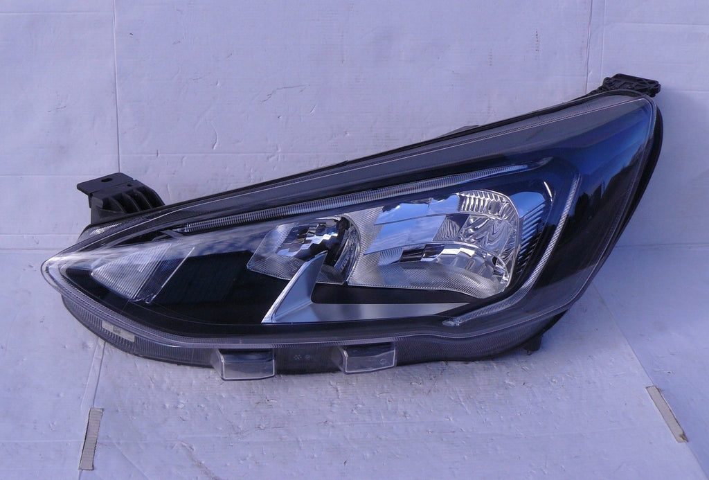 Frontscheinwerfer Ford Focus MX7B-13E015-CD LED Links Scheinwerfer Headlight SCH3561907907rd