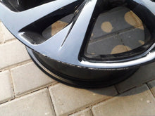 Laden Sie das Bild in den Galerie-Viewer, 1x Alufelge 17 Zoll 7.0&quot; 4x108 38ET Glanz Silber 39182182 Opel Corsa F Rim Wheel