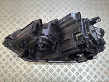 Laden Sie das Bild in den Galerie-Viewer, Frontscheinwerfer VW Touran 5TB941082D Rechts Scheinwerfer Headlight SCH6051949731bw