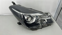 Load image into Gallery viewer, Frontscheinwerfer Toyota Yaris 0D-1600D-161 Rechts Scheinwerfer Headlight SCH8075107880uu
