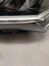Load image into Gallery viewer, Frontscheinwerfer Skoda Superb 3P1941015 Full LED Links Scheinwerfer Headlight SCH9144923374sw