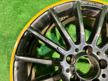 Laden Sie das Bild in den Galerie-Viewer, 1x Alufelge 18 Zoll 7.5&quot; 5x112 52ET A1764010200 Mercedes-Benz W176 Rim Wheel