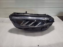 Laden Sie das Bild in den Galerie-Viewer, Frontscheinwerfer Mercedes-Benz W177 A1779062106 LED Links Headlight SCH7498924921cx